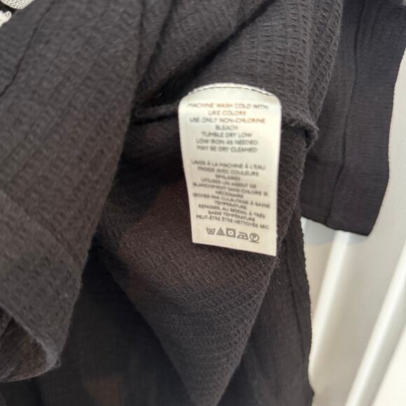 Free People black Flowers Embroidered Shirt women size small - Picture 4 of 5